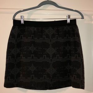 American Eagle Black Skirt